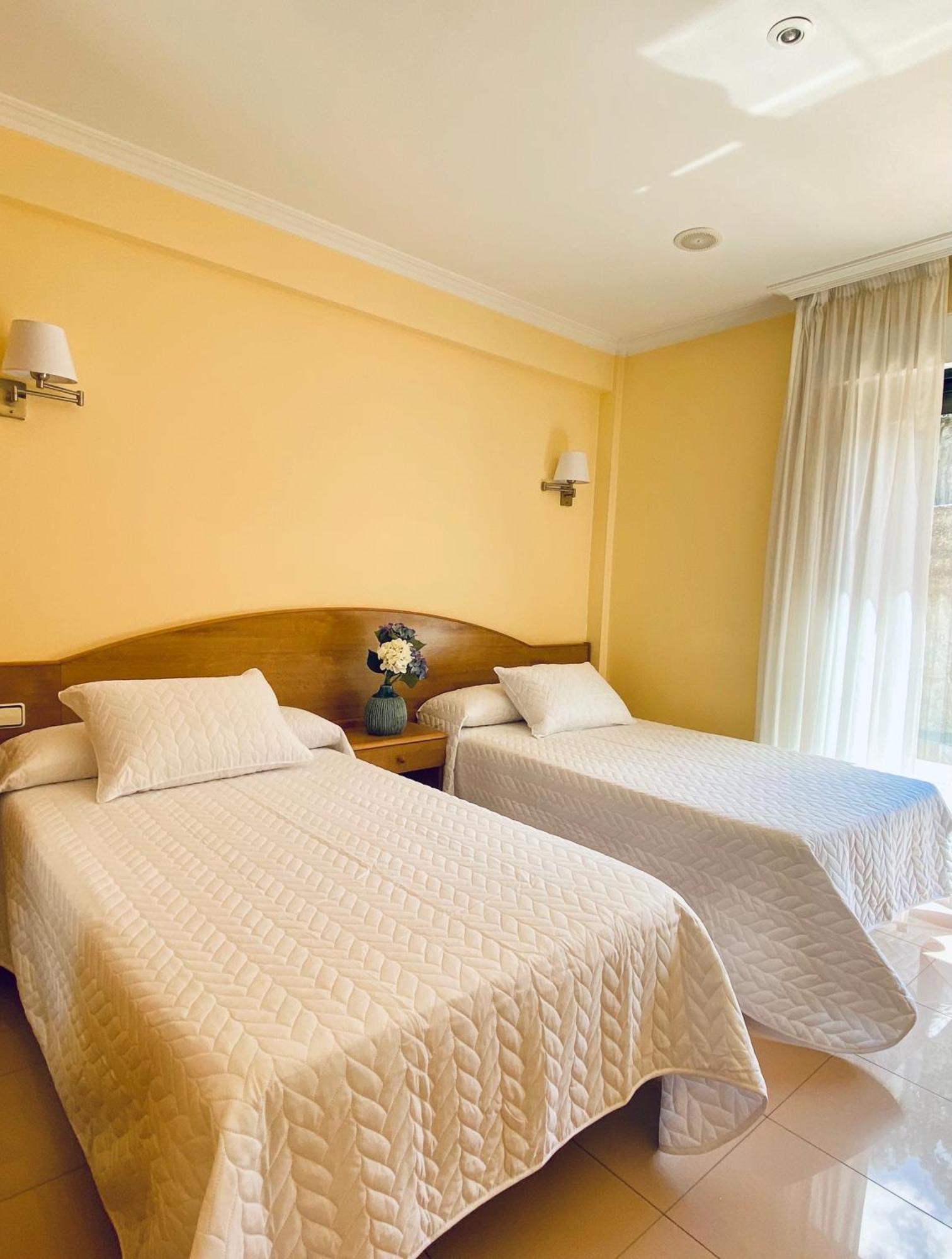 Duerming Areas Playa Hotel Sanxenxo Ngoại thất bức ảnh